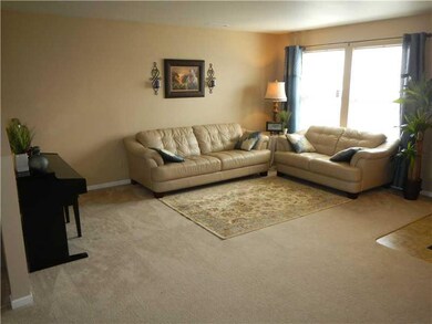 2998 Weald St, Whiteland, IN 46184 - photo 4