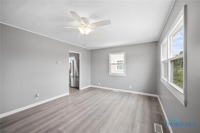 4483 290th St, Toledo, OH 43611 - photo 7