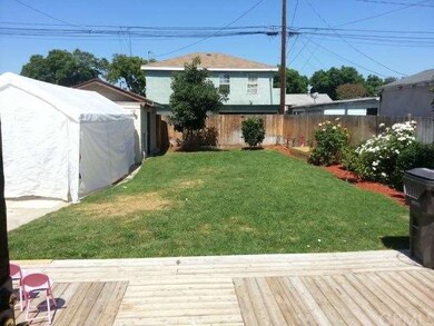 Large Backyard, nicely landscaped