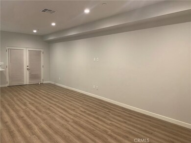 22425 Del Valle St unit 4, Woodland Hills, CA 91364 - photo 6