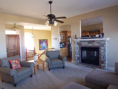 1693 E Thoroughfare Dr, Republic, MO 65738 - photo 6