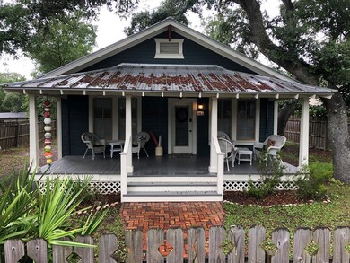 403 Tallahassee St, Carrabelle, FL 32322 - photo 2