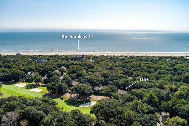 1365 Fairway Oaks