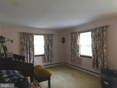 1519 Walnut St, Coatesville, PA 19320 - photo 5