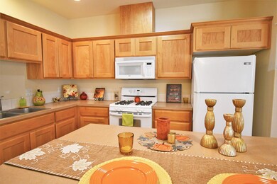 20675 Jayhawk Ln, Bend, OR 97702 - photo 6