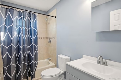 7 Chapel Hill Dr, Brentwood, NY 11717 - photo 7