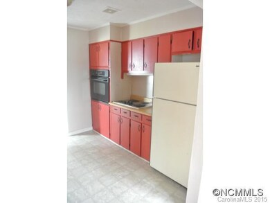 15 Happy Valley Rd, Asheville, NC 28806 - photo 3