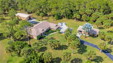 221 9th St SW, Naples, FL 34117 - photo 5