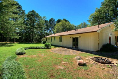 12134 Thaxton Ln Apison TN-small-005-38-
