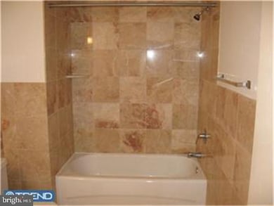 Bridge Five Condominiums unit 409, Philadelphia, PA 19127 - photo 3