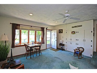 Den/Family/Great Room.
