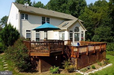 613 Okemo Dr, Sykesville, MD 21784 - photo 4