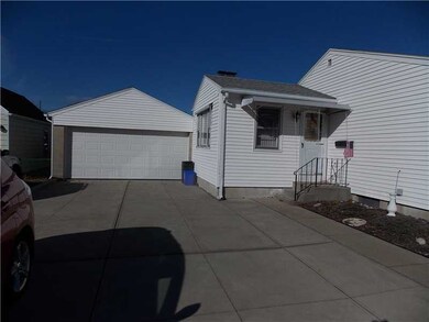 35 Berkley St, Cranston, RI 02910 - photo 2