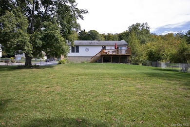 9 Birchwood Ln, Middletown, NY 10940 - photo 4