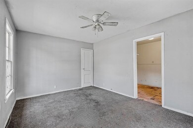 408 N Walnut St, Cleburne, TX 76033 - photo 3