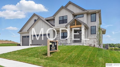 10963 S 102nd St, Papillion, NE 68046 - photo 2