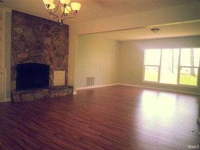 7524 Wheelock Rd, Fort Wayne, IN 46835 - photo 6