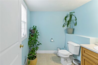 430 Dover Ave, Riverside, RI 02915 - photo 5