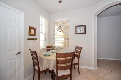 Kitchen Eat-In-Area