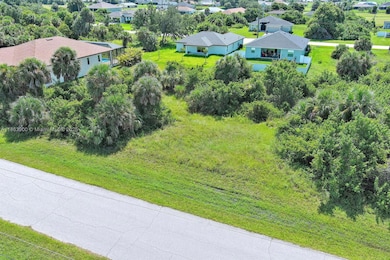 148 Spring Dr, Rotonda West, FL 33947 - photo 5