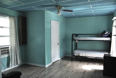 2311 Avenue D, Bay City, TX 77414 - photo 6