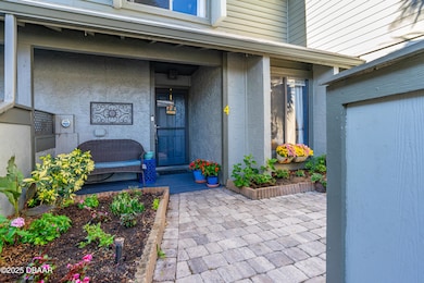 200 Lemon Tree Ln #4-1