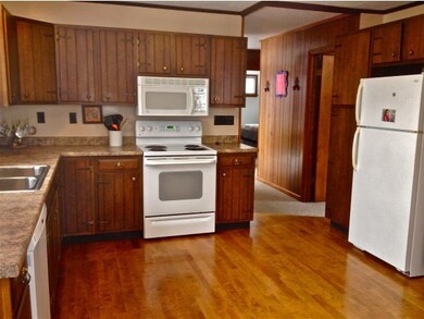 100 Buck Hollow Rd, Fairfax, VT 05454 - photo 2