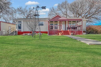 121 S Sycamore Ave, Erick, OK 73645 - photo 4