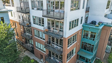 410 N 1st St unit 301, Ann Arbor, MI 48103 - photo 4