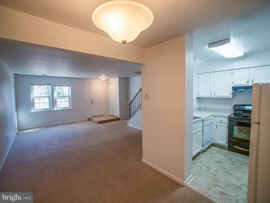 11442 Appledowre Way, Germantown, MD 20876 - photo 6