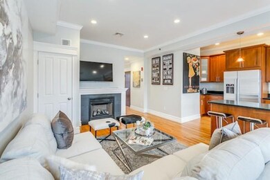 682 Tremont St unit 3, Boston, MA 02118 - photo 2