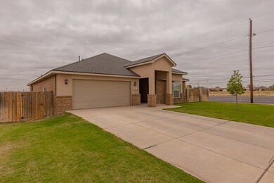 30 E Harvard Cir, Odessa, TX 79765 - photo 2