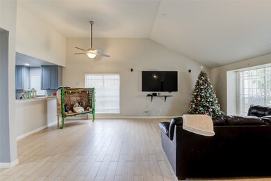 7423 Pebblemill Ln, Houston, TX 77086 - photo 7