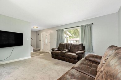 6-LivingRoom