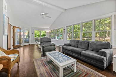 07_1433WaterSt_3_FamilyRoom_LowRes