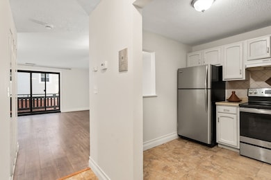 286 Fenno St unit 4, Revere, MA 02151 - photo 5