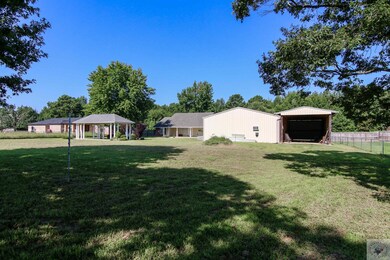 205 Heather Dr, Texarkana, TX 75501 - photo 3