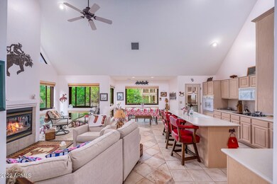 2401 E Elk Run Ct - 06