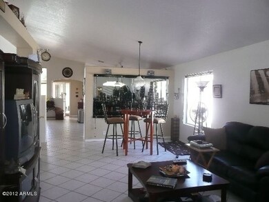 Living room 3
