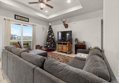 103 Muirfield St, La Vernia, TX 78121 - photo 4