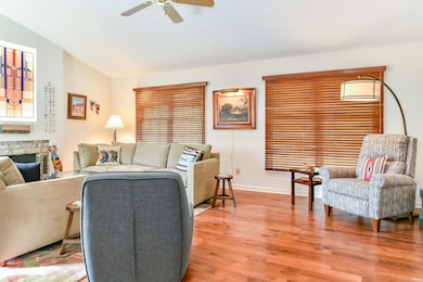 2266 E Cape Cod Dr, Bloomington, IN 47401 - photo 7