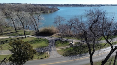 7563 Benedict Dr, Dallas, TX 75214 - photo 3