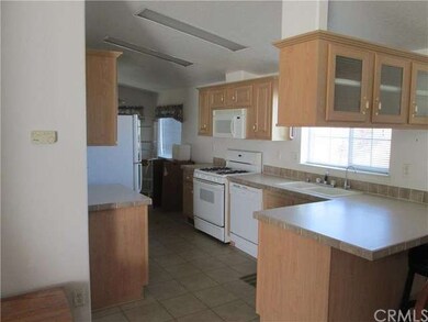 65538 Twentynine Palms Hwy, Joshua Tree, CA 92252 - photo 2