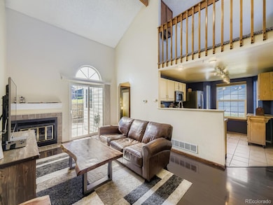 06 Living Room-2.jpg