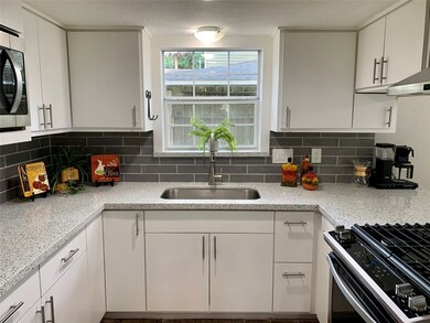 9712 Kathi Ann Ln, Houston, TX 77038 - photo 7