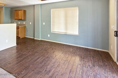 13_6894SHarrierLoop_2013_Custom_Resized_