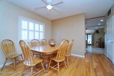 69 Roswell Ave, Staten Island, NY 10314 - photo 4