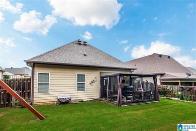 2059 Kerry Cir, Calera, AL 35040 - photo 7