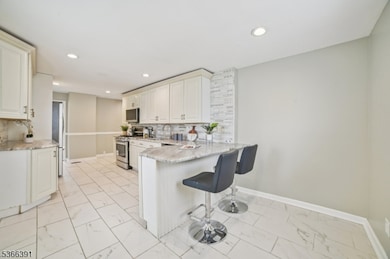 980 Moessner Ave, Union, NJ 07083 - photo 3