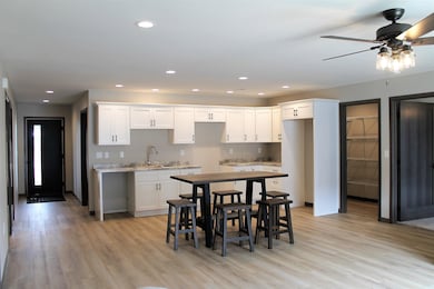 216 34th Ave W, Spencer, IA 51301 - photo 3